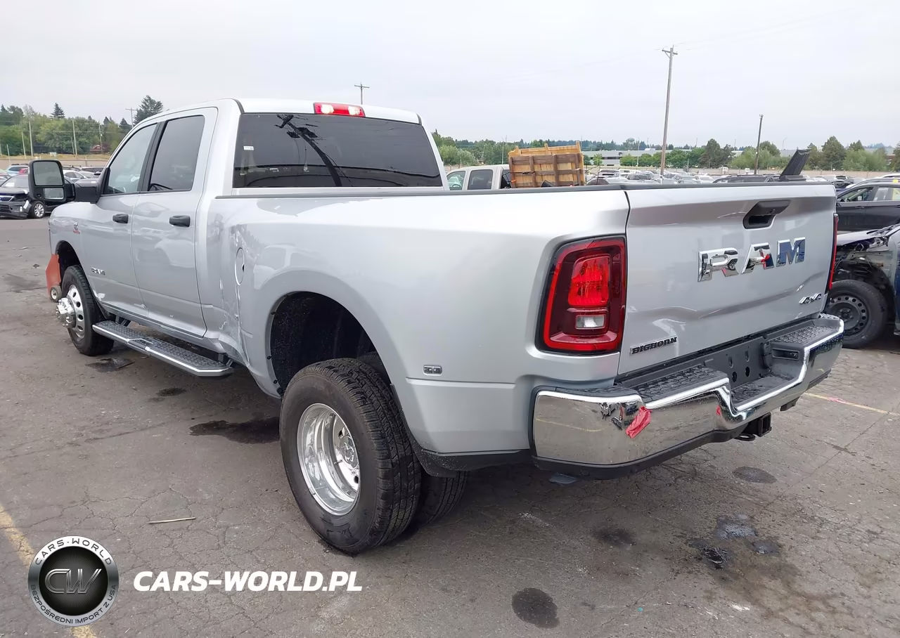 2026 Ram 3500 Big Horn 4X4 8' Box VIN:3C63RRHL1TG338813 - 3