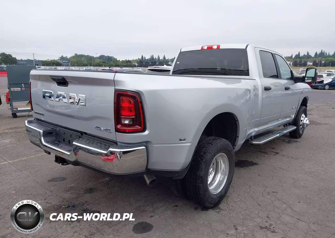 2026 Ram 3500 Big Horn 4X4 8' Box VIN:3C63RRHL1TG338813 - 4