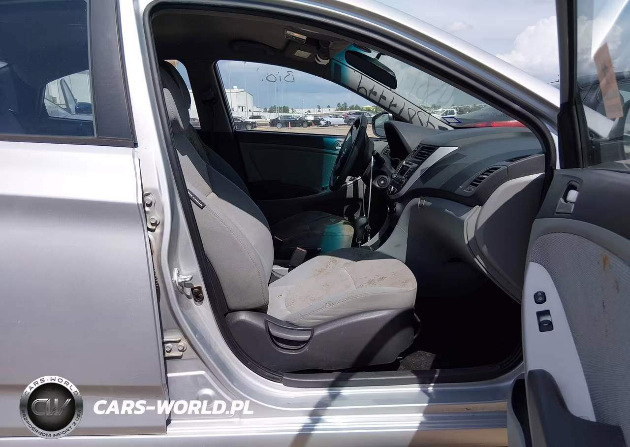 2014 Hyundai Accent Gls VIN:KMHCT4AE5EU749989 - 5