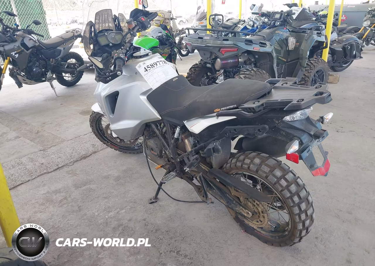 2015 Ktm 1290 Super Adventure VIN:VBKV59401FM932424 - 3