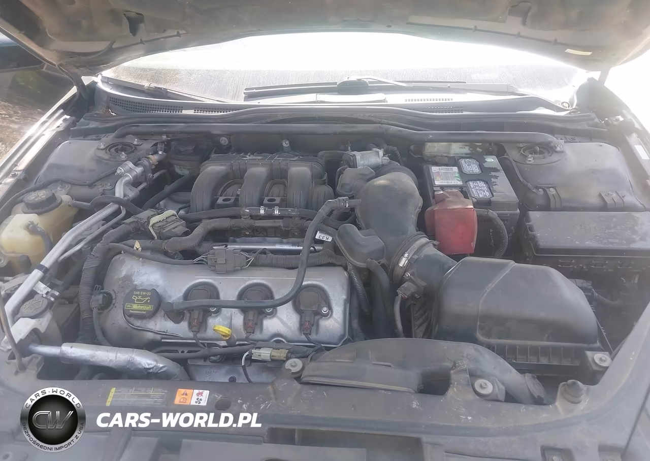 2012 Ford Fusion Sport VIN:3FAHP0KC2CR272324 - 10