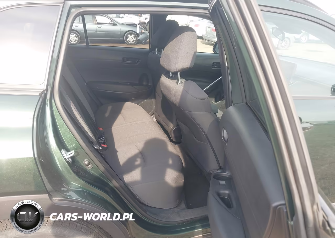 2022 Toyota Corolla Cross Le VIN:7MUBAABG2NV003157 - 8