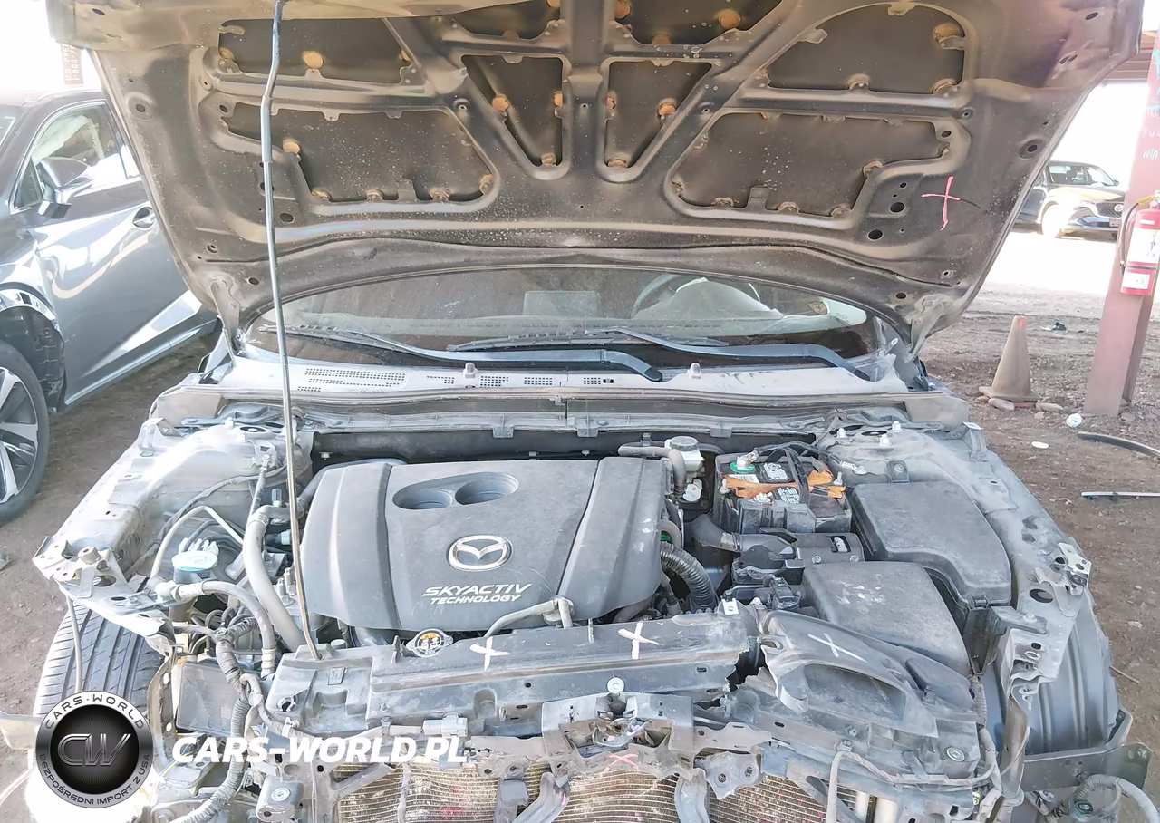 2018 Mazda Mazda3 Sport VIN:3MZBN1U72JM167446 - 10