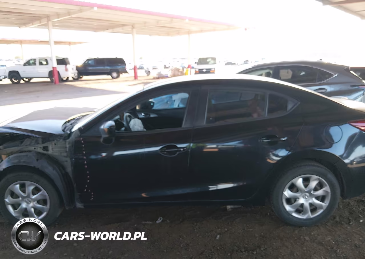 2018 Mazda Mazda3 Sport VIN:3MZBN1U72JM167446 - 15