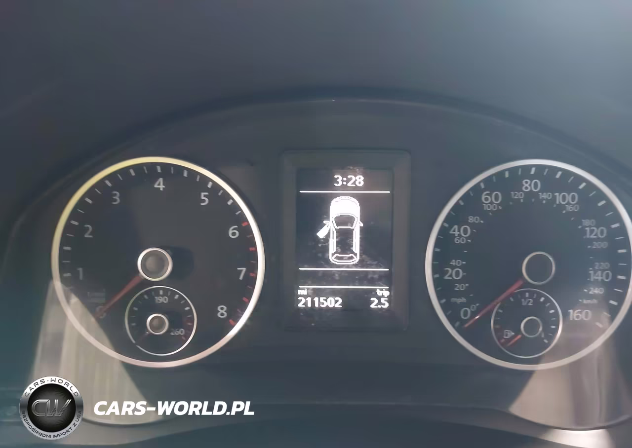 2015 Volkswagen Tiguan S VIN:WVGBV7AX2FW575121 - 7
