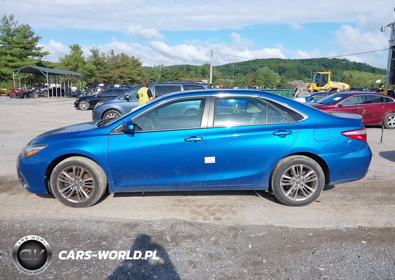 2017 Toyota Camry Se VIN:4T1BF1FK8HU785230 - 14