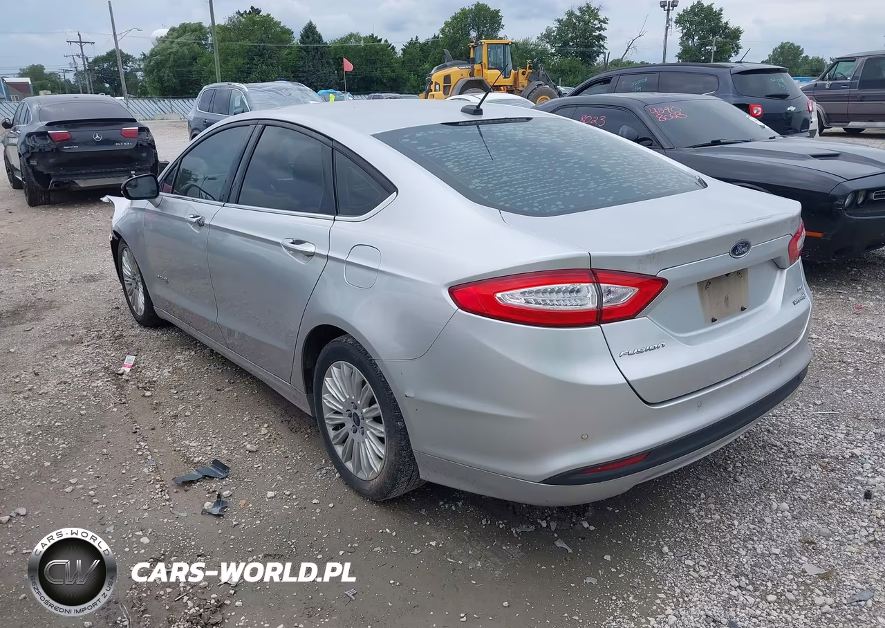 2016 Ford Fusion Hybrid Se VIN:3FA6P0LU1GR345073 - 3