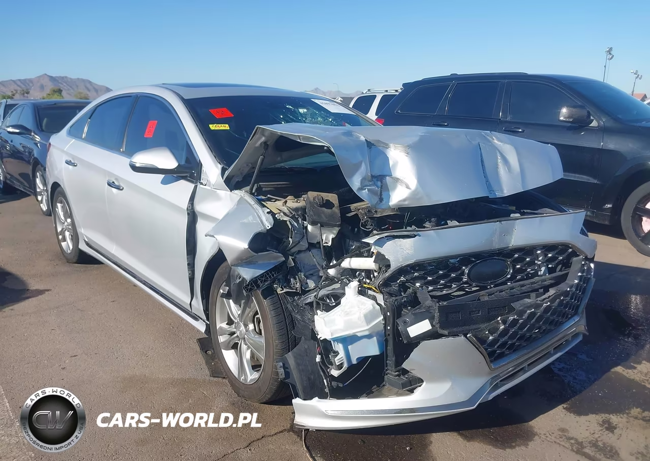 2018 Hyundai Sonata Sport VIN:5NPE34AF4JH639302 - 6