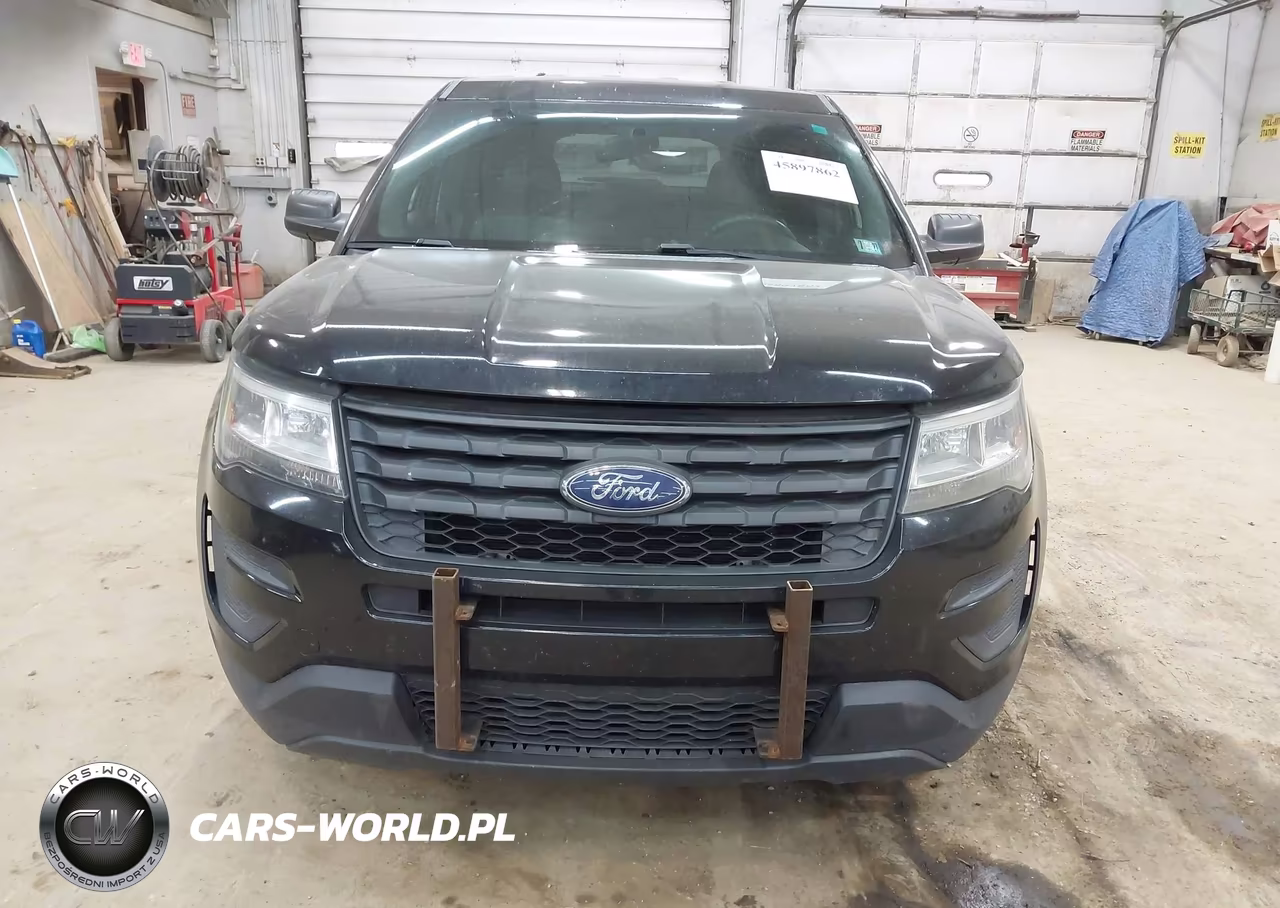 2016 Ford Utility Police Interceptor VIN:1FM5K8AR8GGA29142 - 12