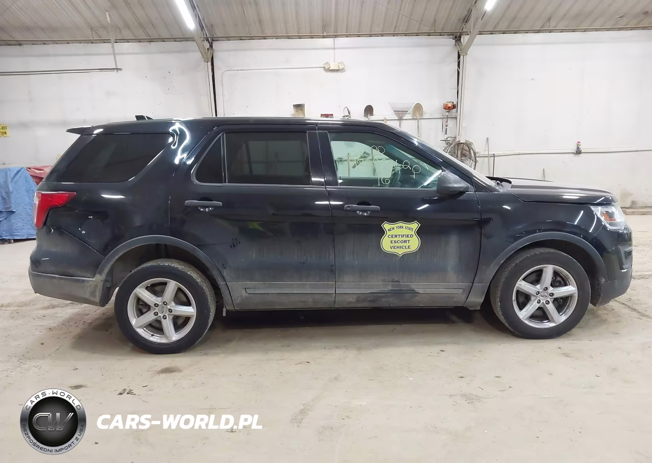 2016 Ford Utility Police Interceptor VIN:1FM5K8AR8GGA29142 - 13