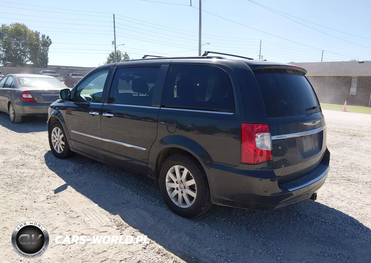 2012 Chrysler Town & Country Touring-L VIN:2C4RC1CG4CR327654 - 3