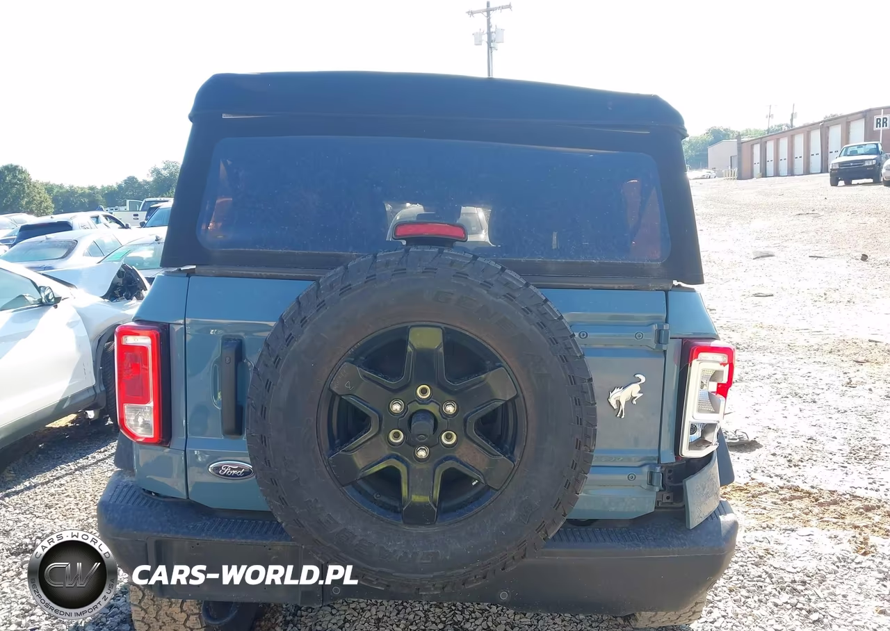 2022 Ford Bronco Black Diamond VIN:1FMDE5BH4NLB89448 - 16