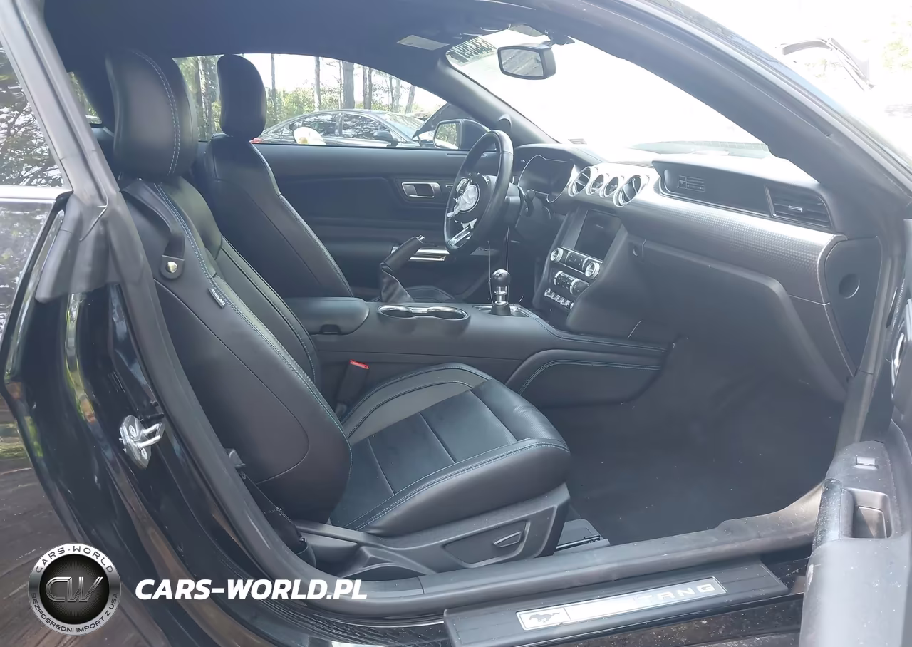 2020 Ford Mustang Gt Premium Fastback VIN:1FA6P8CF2L5171740 - 5