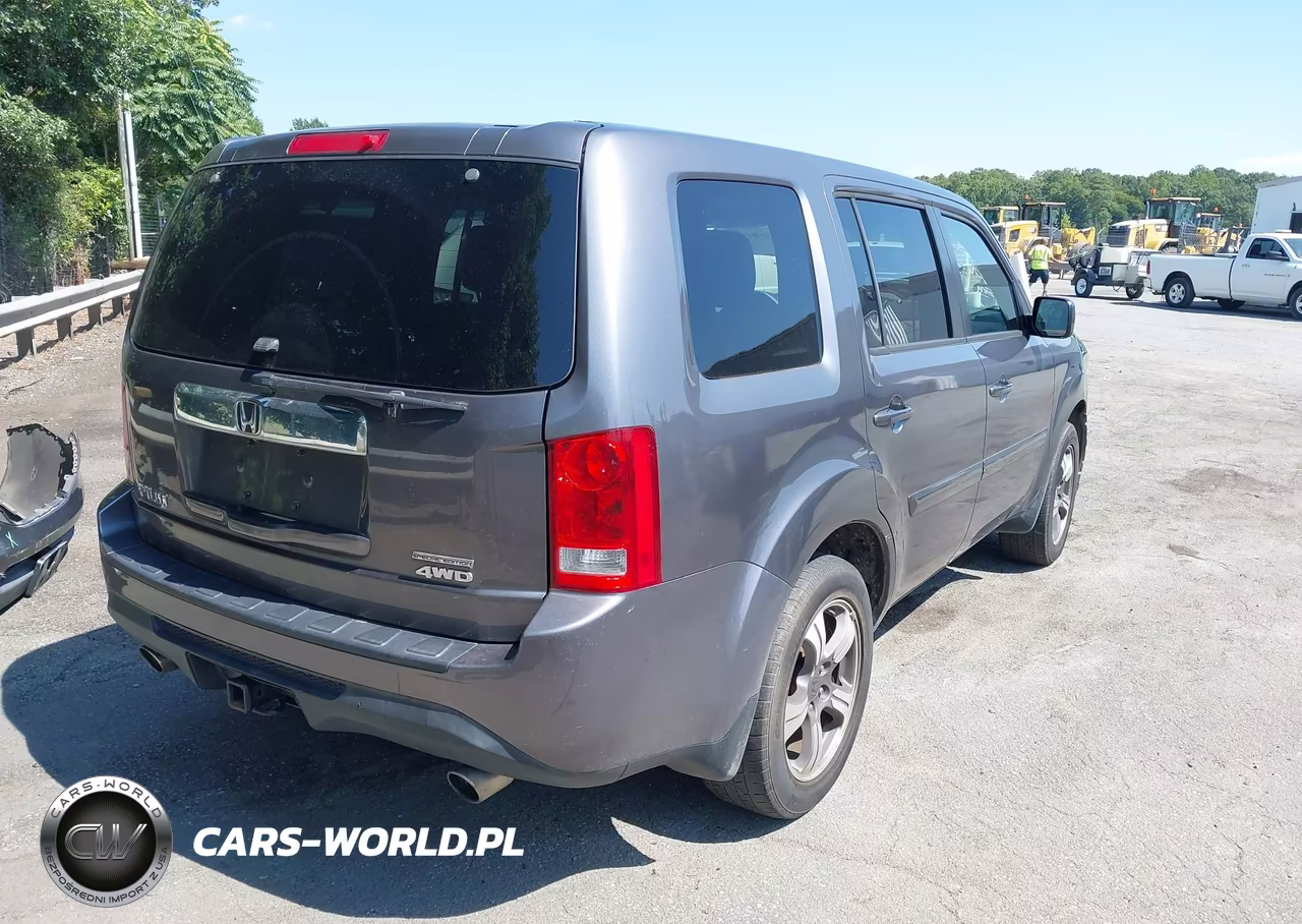 2015 Honda Pilot Se VIN:5FNYF4H32FB072741 - 4