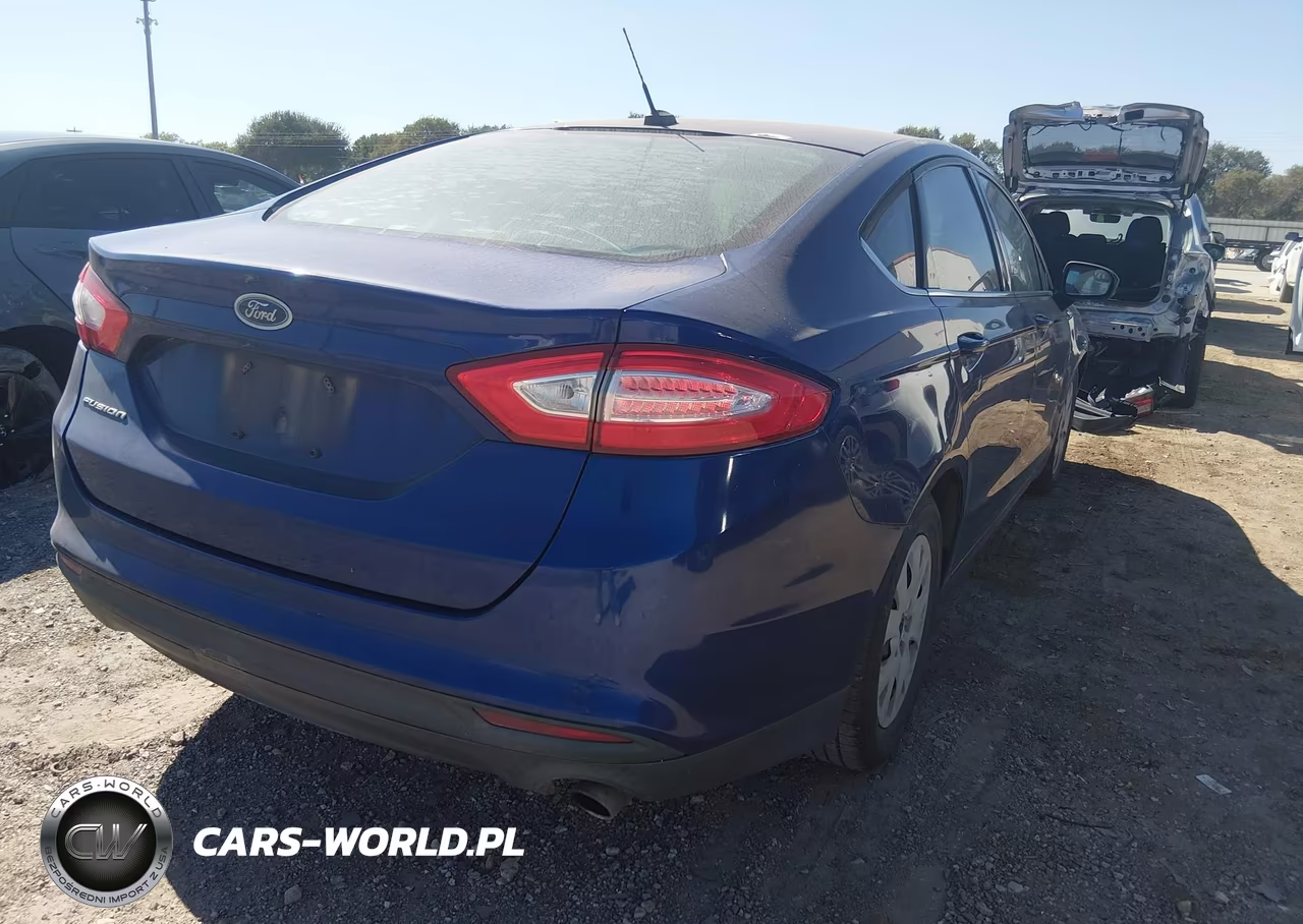 2014 Ford Fusion S VIN:3FA6P0G72ER328834 - 4