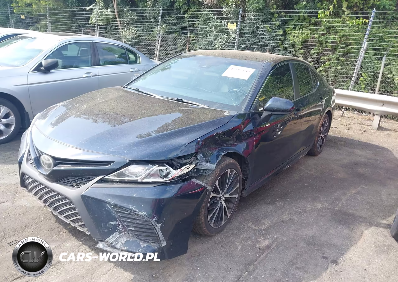2019 Toyota Camry Se VIN:4T1B11HK0KU684010 - 2