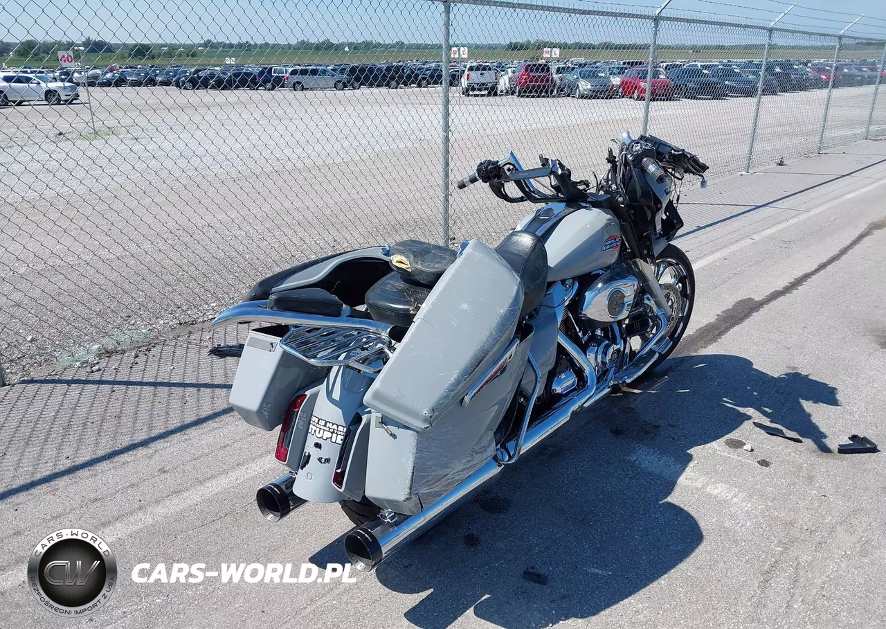 2024 Harley-Davidson Flhx VIN:1HD1KB713RB640101 - 4
