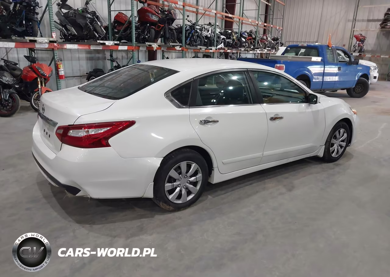 2016 Nissan Altima 2.5 S VIN:1N4AL3AP0GN354032 - 4