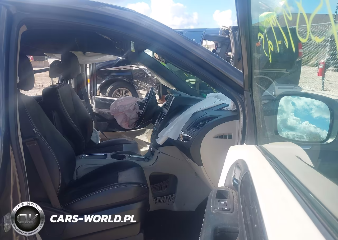 2019 Dodge Grand Caravan Sxt VIN:2C4RDGCG5KR789025 - 5