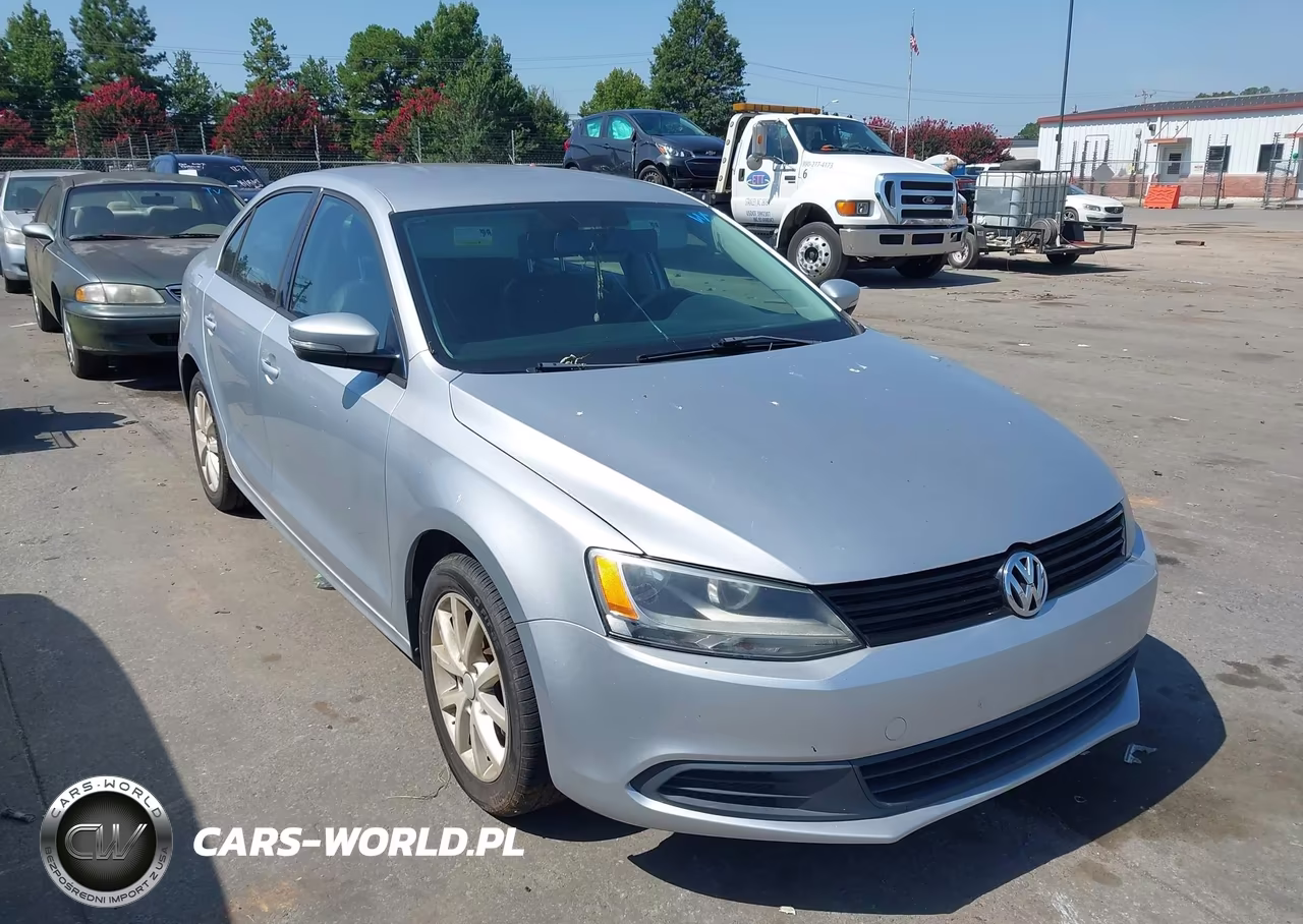 2014 Volkswagen Jetta 1.8T Se – zdjęcie 1 z 11