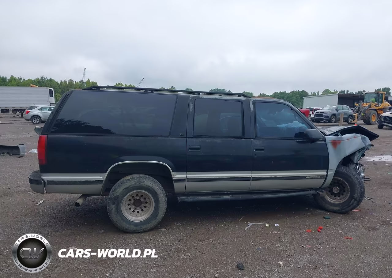 1997 Chevrolet Suburban 1500 VIN:1GNFK16R8VJ373568 - 13