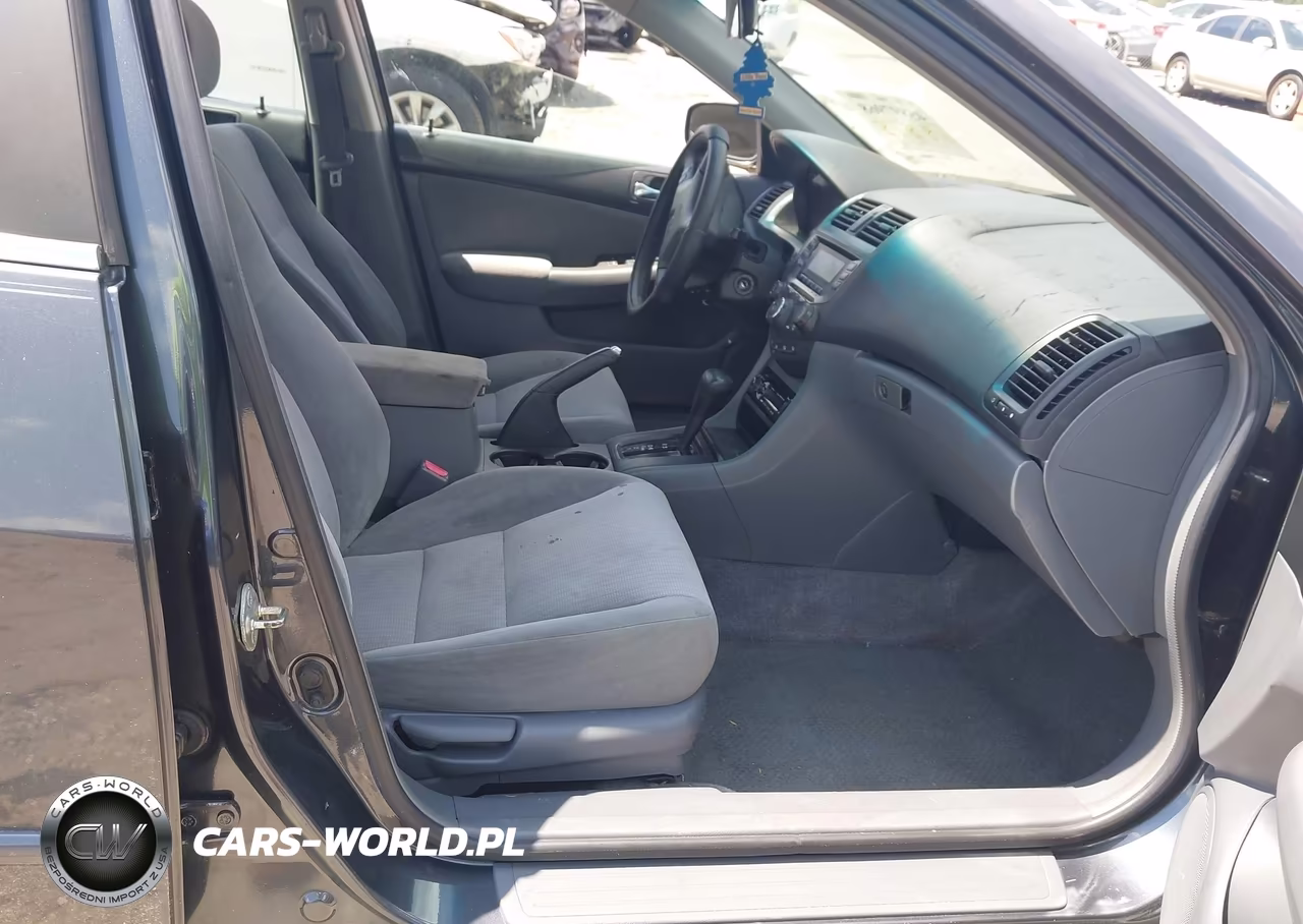 2004 Honda Accord 2.4 Lx VIN:1HGCM563X4A168875 - 5