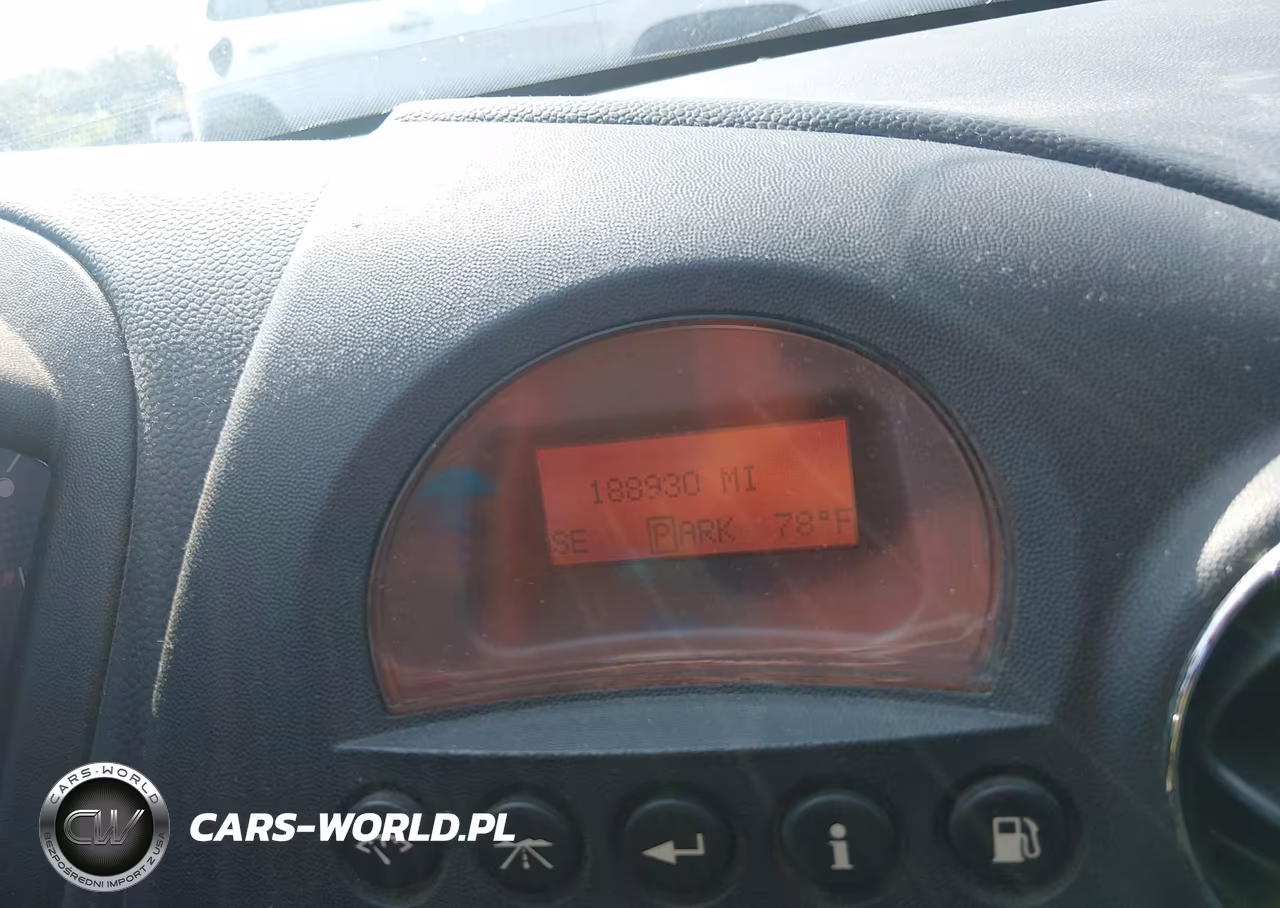 2008 Pontiac Grand Prix VIN:2G2WP552381176574 - 7