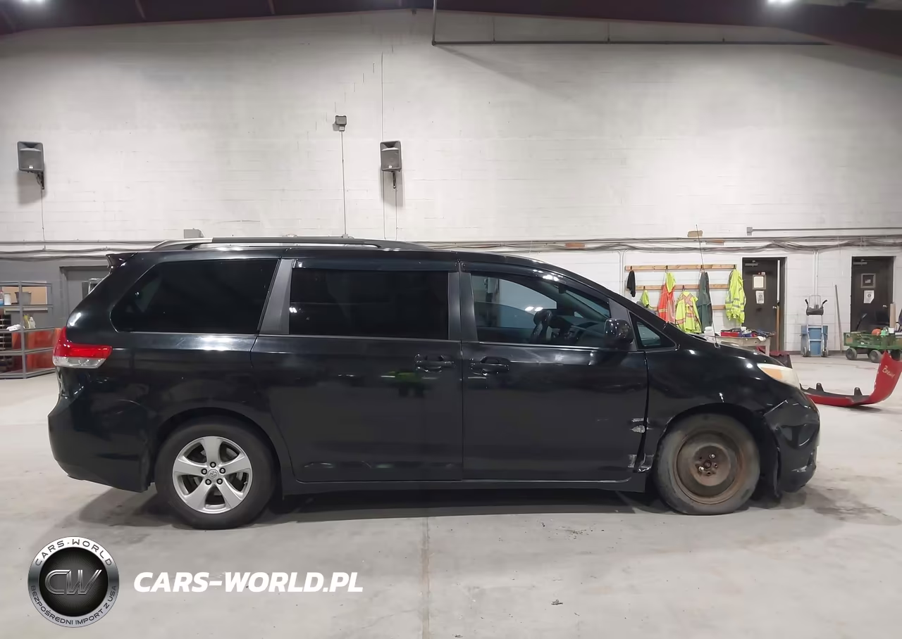 2012 Toyota Sienna Le V6 8 Passenger VIN:5TDKK3DC3CS244834 - 13