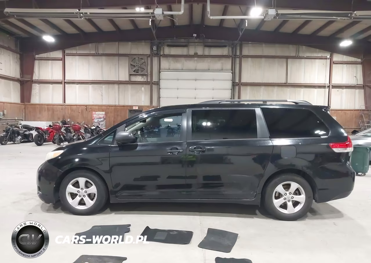 2012 Toyota Sienna Le V6 8 Passenger VIN:5TDKK3DC3CS244834 - 14