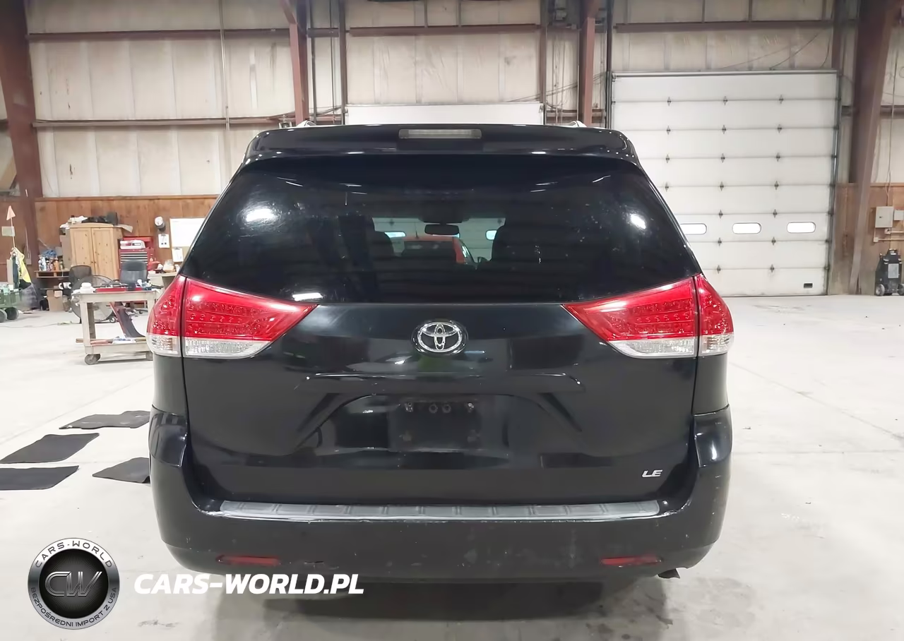 2012 Toyota Sienna Le V6 8 Passenger VIN:5TDKK3DC3CS244834 - 16