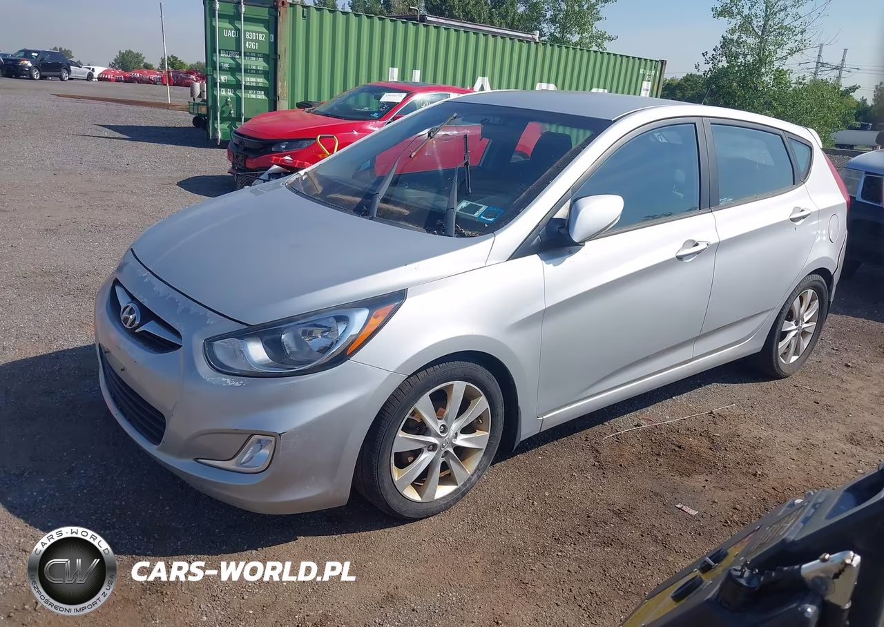 2013 Hyundai Accent Se VIN:KMHCU5AE3DU092899 - 2