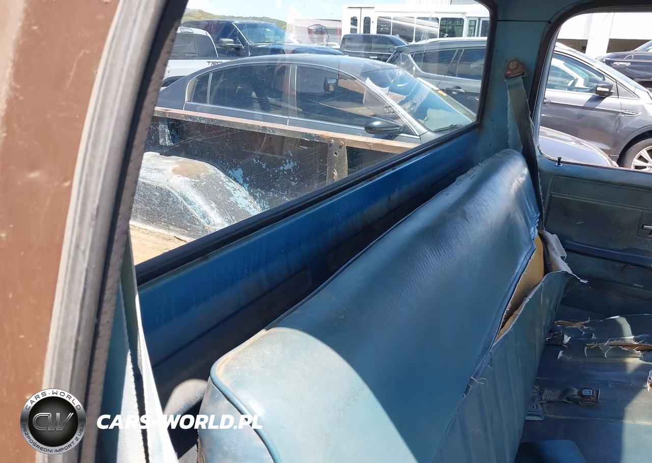 1981 Chevrolet C10 VIN:1GCCC14D8BJ154069 - 8