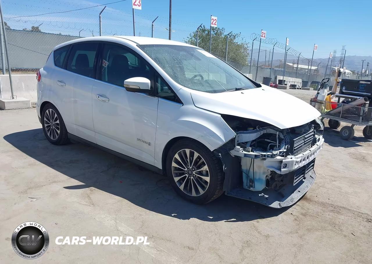 2017 Ford C-Max Hybrid Titanium – zdjęcie 1 z 17