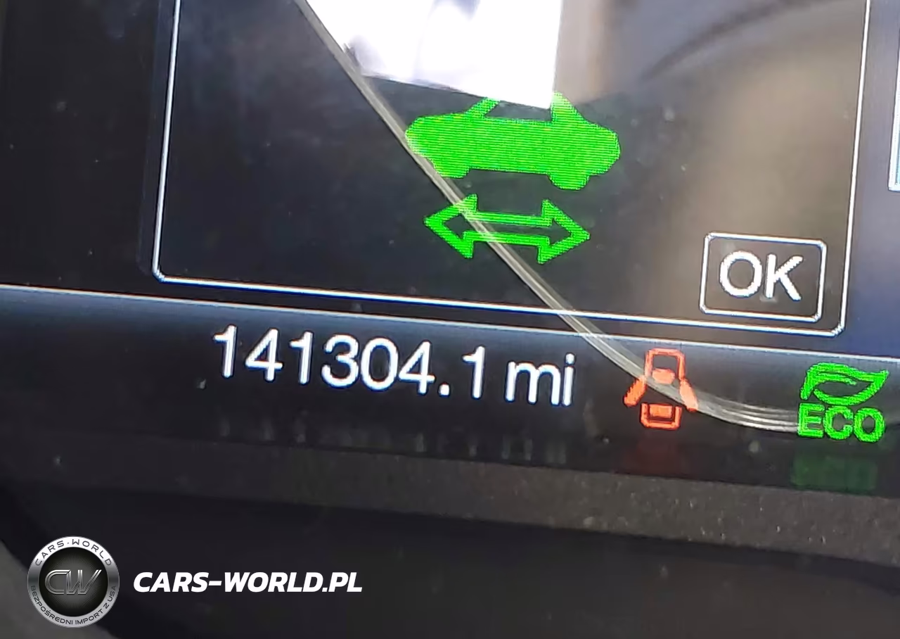 2017 Ford C-Max Hybrid Titanium VIN:1FADP5DU9HL100928 - 16