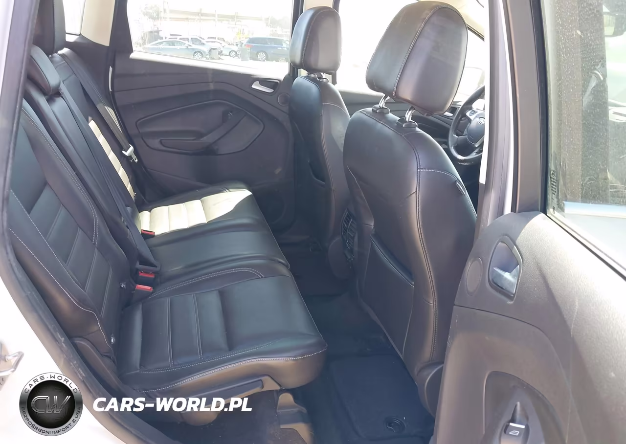 2017 Ford C-Max Hybrid Titanium VIN:1FADP5DU9HL100928 - 8