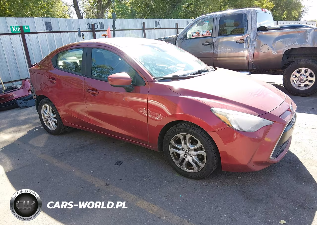 2016 Scion Ia – zdjęcie 1 z 17