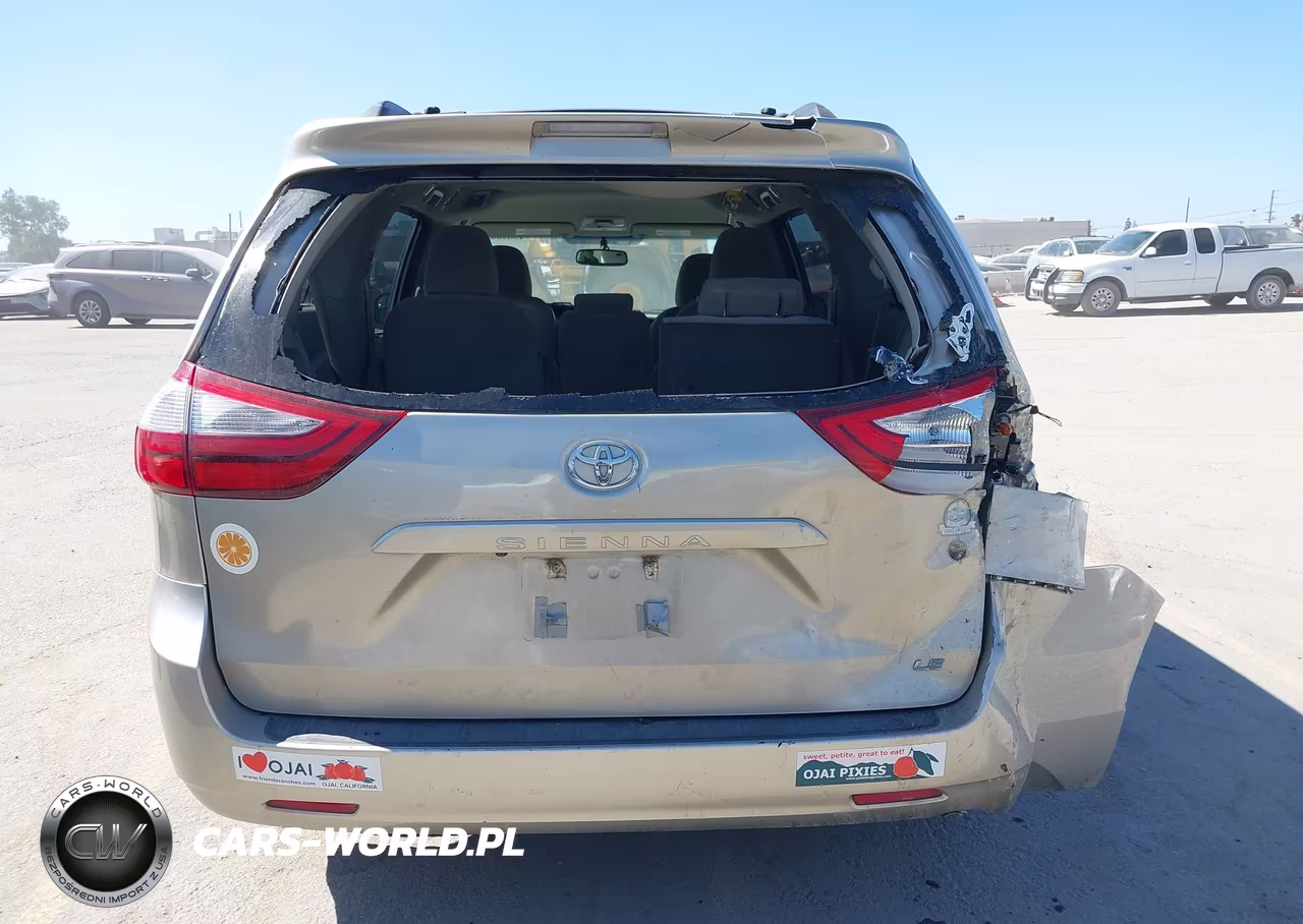 2017 Toyota Sienna Le 8 Passenger VIN:5TDKZ3DCXHS778111 - 16