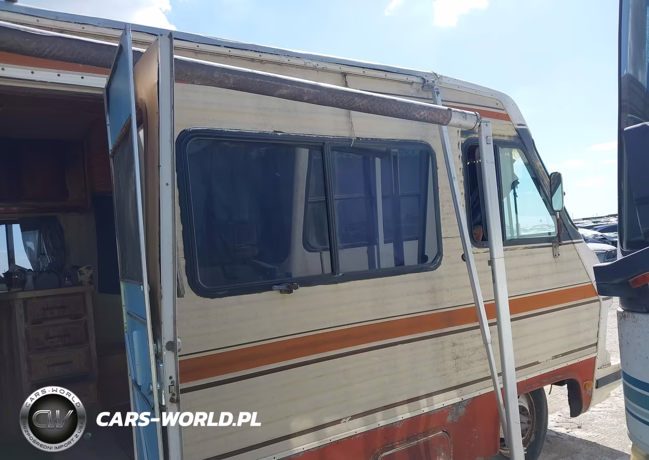 1985 Chevrolet P30 VIN:1GBKP37W6F3341706 - 14