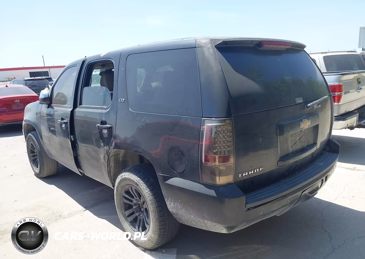 2007 Chevrolet Tahoe Ltz VIN:1GNFC13J87R284115 - 3