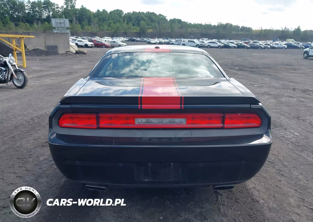 2013 Dodge Challenger Rallye Redline VIN:2C3CDYAG1DH511072 - 16