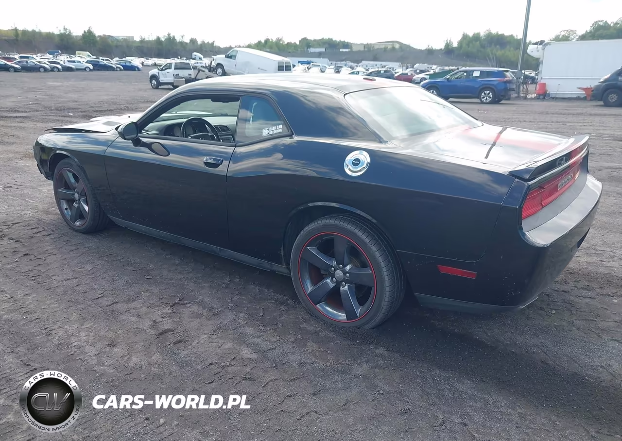 2013 Dodge Challenger Rallye Redline VIN:2C3CDYAG1DH511072 - 3