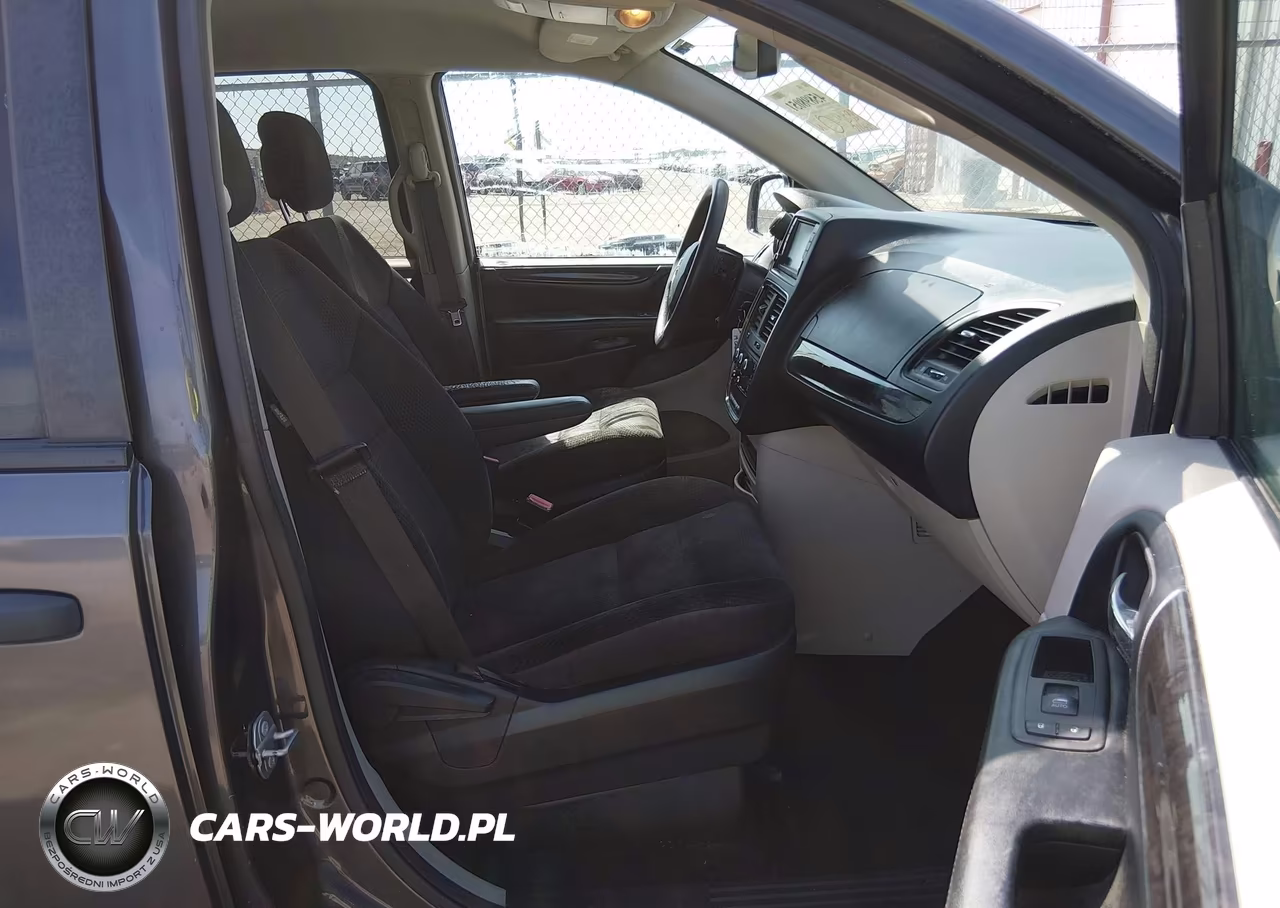 2019 Dodge Grand Caravan Se VIN:2C4RDGBG6KR553503 - 5
