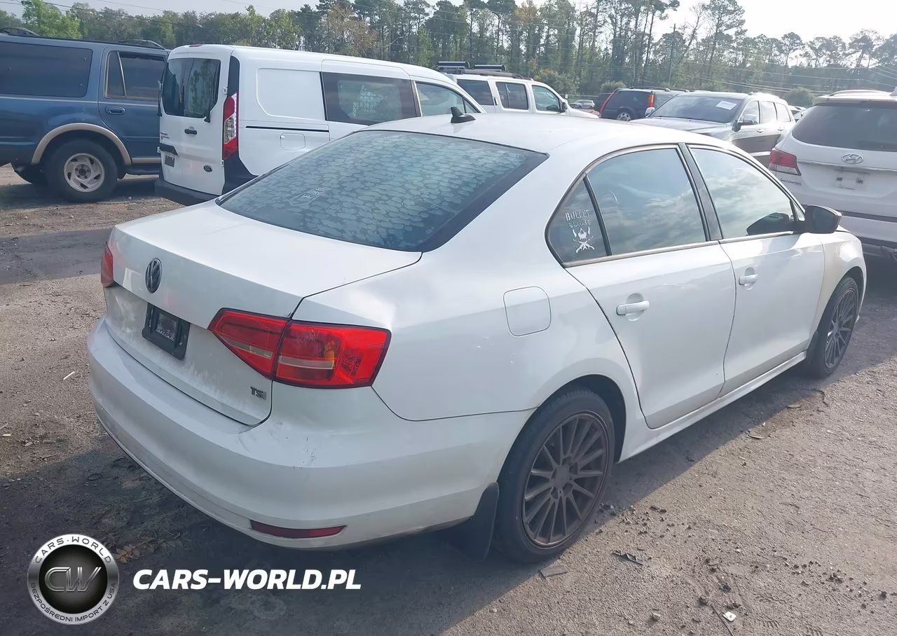 2015 Volkswagen Jetta 1.8T Se VIN:3VWD07AJ8FM263163 - 4