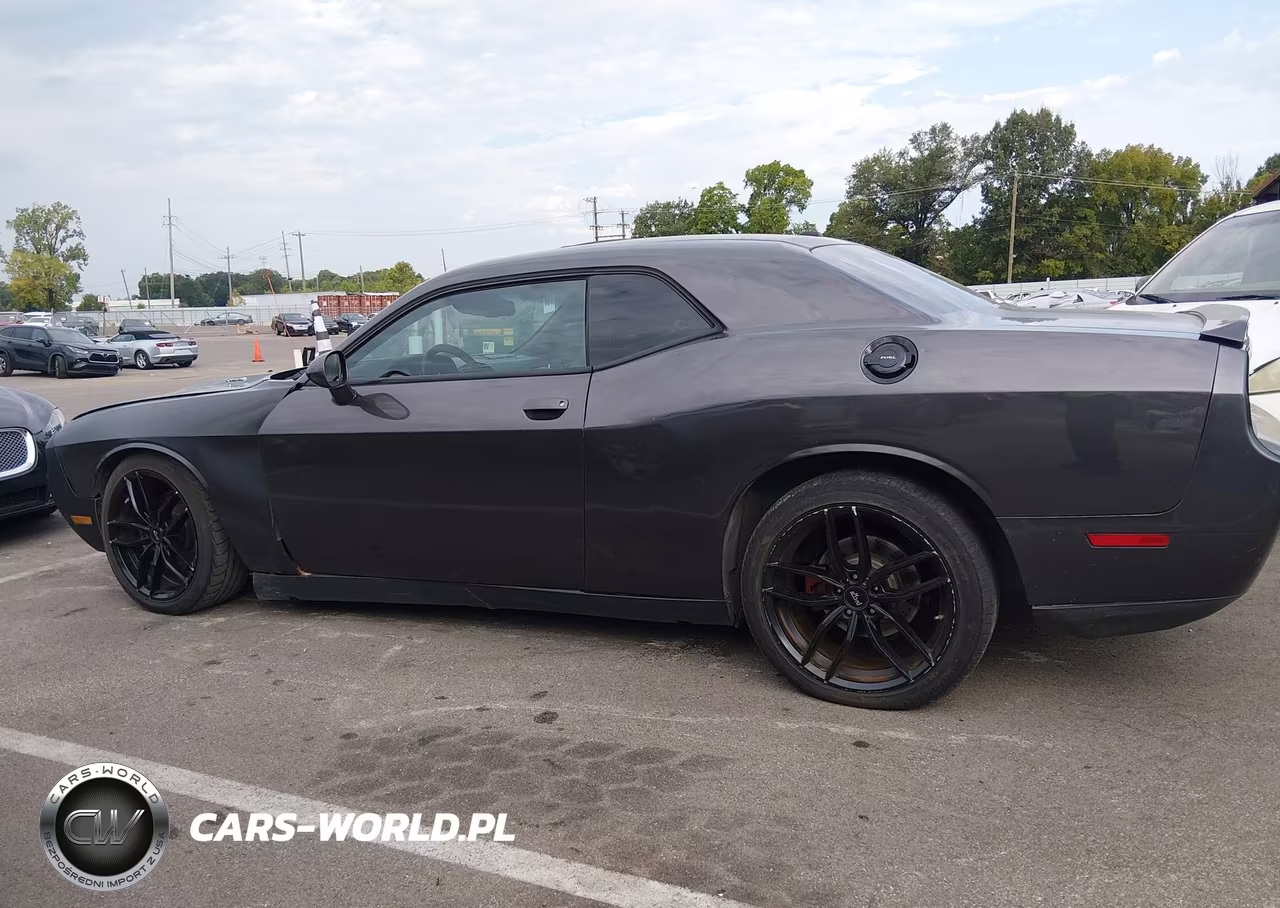 2014 Dodge Challenger R-T Plus VIN:2C3CDYBT2EH185506 - 14
