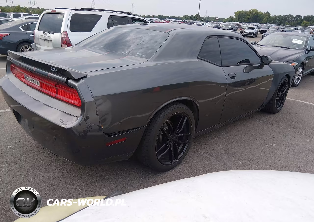 2014 Dodge Challenger R-T Plus VIN:2C3CDYBT2EH185506 - 4