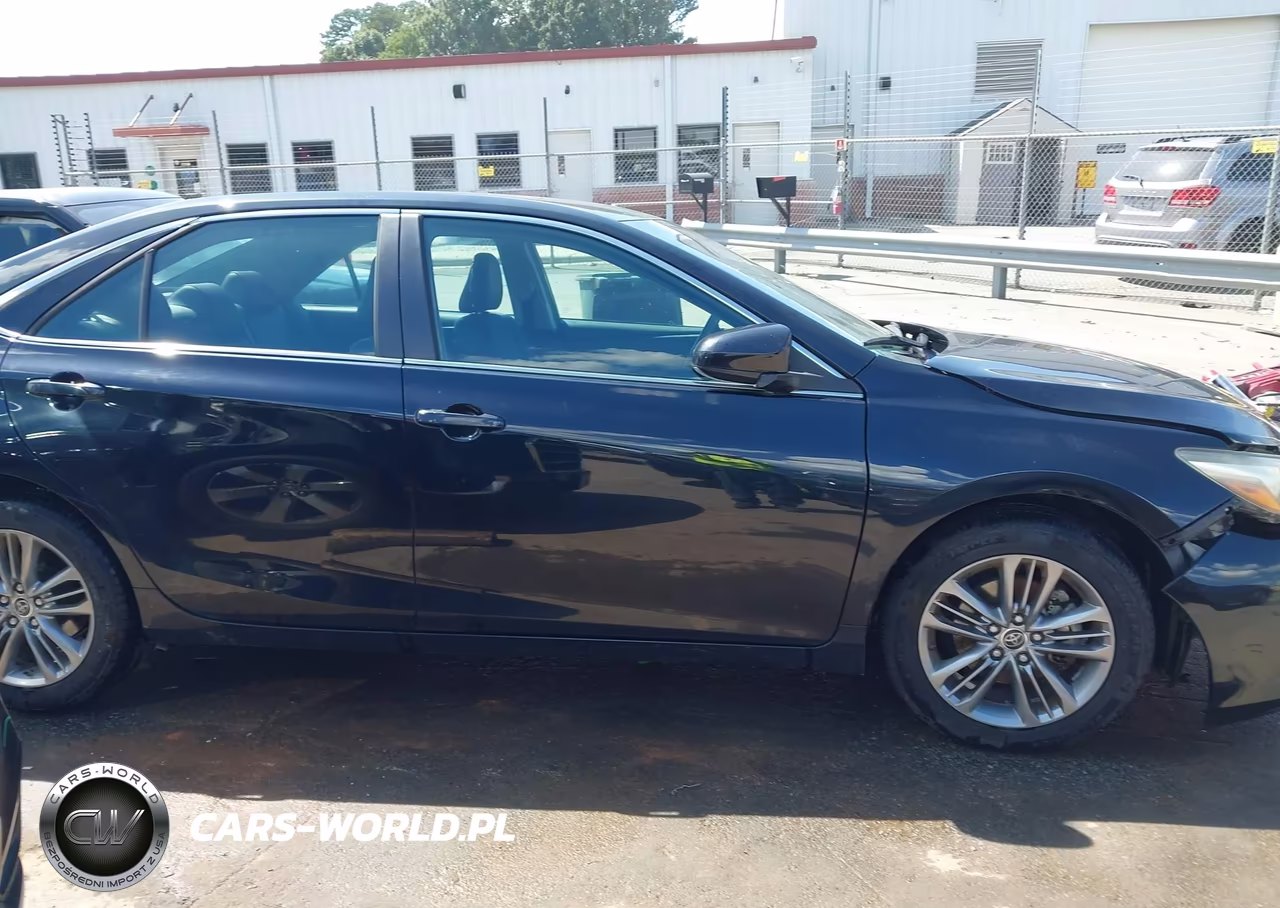 2015 Toyota Camry Se VIN:4T1BF1FK2FU475264 - 13