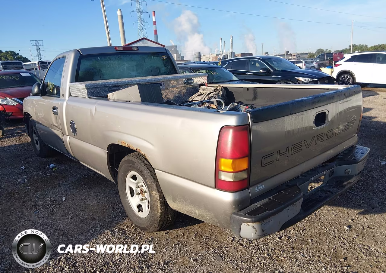1999 Chevrolet Silverado 1500 VIN:1GCEC14W5XE215243 - 3