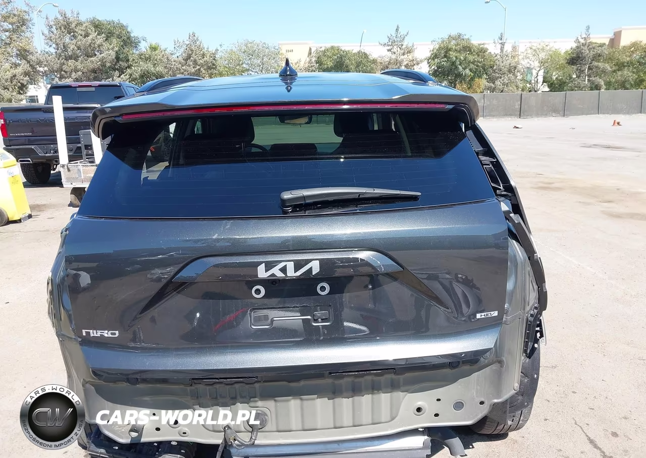 2025 Kia Niro Lx VIN:KNDCP3LEXS5272627 - 17