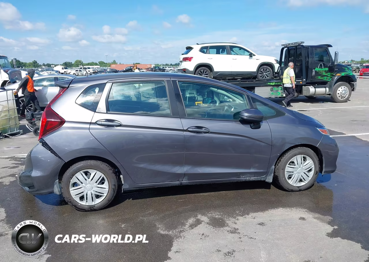 2020 Honda Fit Lx VIN:3HGGK5H45LM726050 - 18