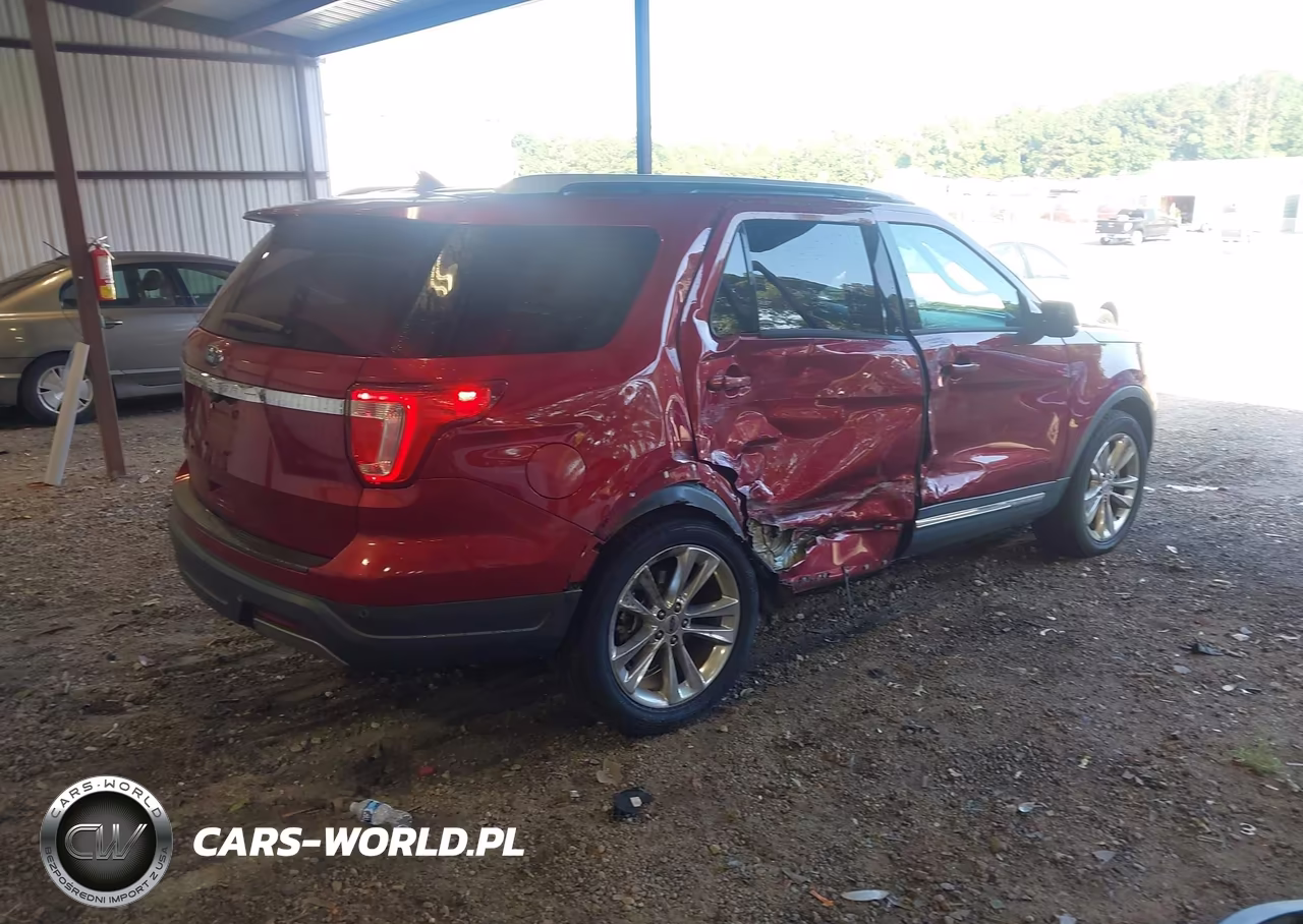 2019 Ford Explorer Xlt VIN:1FM5K7D81KGB01241 - 4
